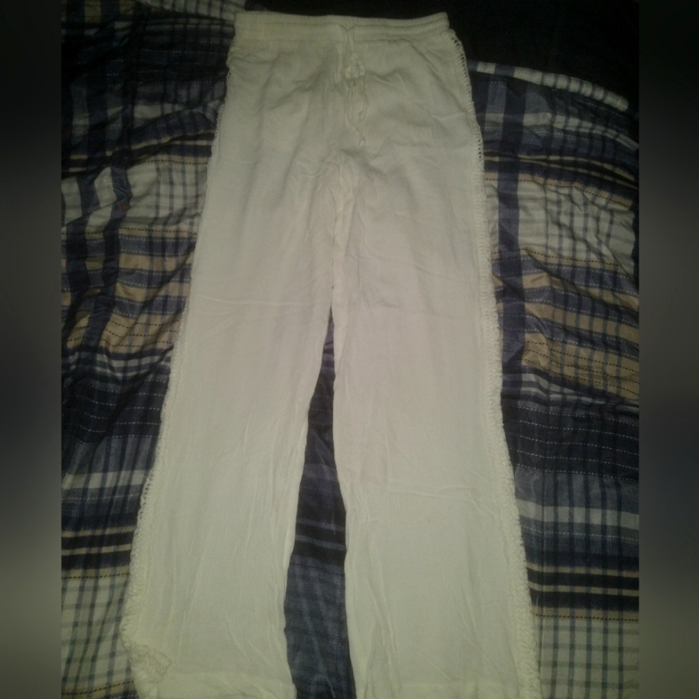 Solemio White casual pants size Medium